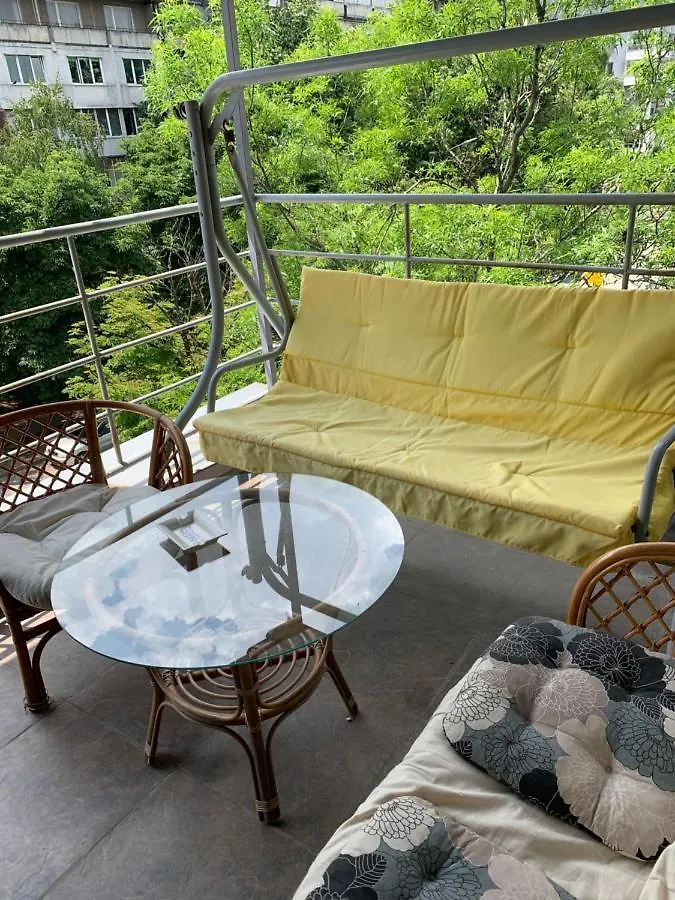 Lilia 3 Self-Check In Apartment With Hot Water Despite Prevention In The Neighborhood, Food And Drink Shop Open Until 10 Pm And Free Parking Area Next Ot 24 Hours Food And Drink Shop And Free Parking Area Σόφια Βουλγαρία